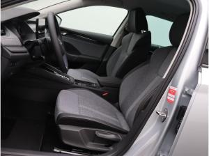 Skoda Octavia Combi Tour 2.0 TDI DSG / LED, ACC, AHK