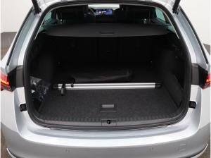 Skoda Octavia Combi Tour 2.0 TDI DSG / LED, ACC, AHK