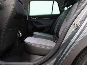 Skoda Octavia Combi Tour 2.0 TDI DSG / LED, ACC, Navi