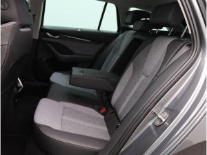 Skoda Octavia Combi Selection 2.0 TDI DSG/AHK, ACC,LED