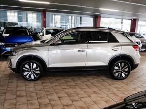 Volkswagen T-Roc 1,5 TSI Move Standheizg ACC LED NaviMedia Parklenk 17"