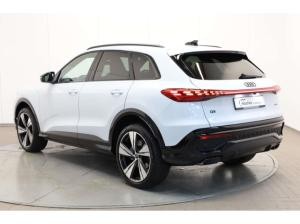Audi Q5 TFSI quattro S line edition one