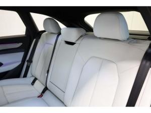 Audi A6 Avant e-hybrid quattro S line edition one