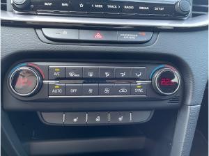 Kia Ceed 1.5T DCT7 VIS KOMF+