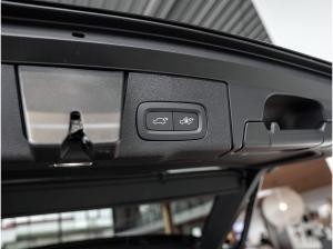 Volvo XC60 T6 Plus Black Edition