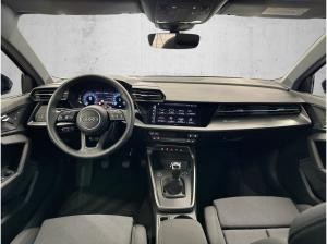 Audi A3 Limousine 35 TFSI advanced *Matrix*Navi*