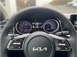 Kia Ceed SW Ultimate 140PS AUTOMATIK *WINTERRÄDER*