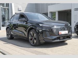 Audi SQ6 e-tron All Black/HuD/Pano/AHK/360°/B+O/21Zoll