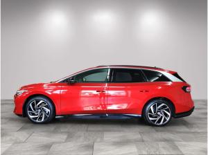 Volkswagen ID.7 Tourer Pro S h/AHK/Matrix/WäPu/01.30Garantie
