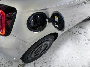 Fiat 500e 42 kWh GIORGIO ARMANI Collector's Edition