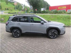 Subaru Forester 2.0ie Lineartronic Exclusive Panorama Navi Dyn. Kurvenlicht e-Sitze SD SHZ