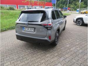 Subaru Forester 2.0ie Lineartronic Exclusive Panorama Navi Dyn. Kurvenlicht e-Sitze SD SHZ