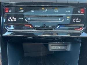 Volkswagen T-Roc R 2.0 TSI 4MOTION 300 PS DSG R-PERFORMANCE