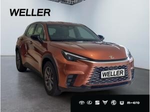 Lexus LBX inkl. Komfort Paket & Sonderlackierung | sofort verfügbar in Leipzig