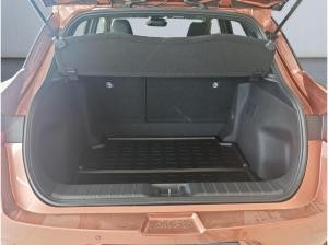 Lexus LBX inkl. Komfort Paket & Sonderlackierung | sofort verfügbar in Leipzig