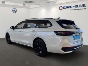 Volkswagen Passat Variant 2.0 TDI R-Line 4M*NAV*360°Kam*AHK*MATRIX*