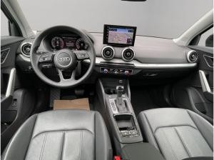 Audi Q2 35 TDI quattro LED Navi AHK Kamera
