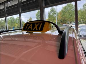 Volkswagen Touran Taxi TDI DSG 7-Sitzer | R-KAMERA