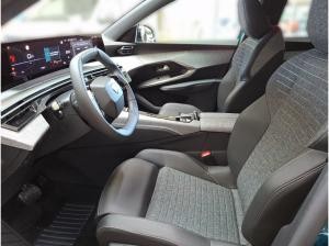 Peugeot 3008 Allure Hybrid 145 +Kamera+Pano-Nav+LED+SHZ