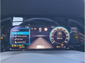 Volkswagen Golf 1.5 eTSI DSG R-Line+WR+BLACKSTYLE+NAVI+HARM