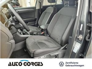 Volkswagen T-Roc Style 1.5l TSI +PDC+LIGHT-ASSIST+APP-CONNECT+