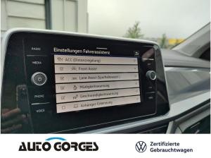 Volkswagen T-Roc Style 1.5l TSI +PDC+LIGHT-ASSIST+APP-CONNECT+