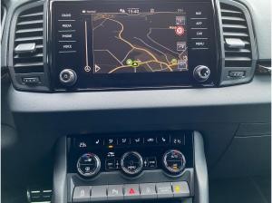 Skoda Karoq 1.5 TSI DSG Sportline ACC MATRIX AHK APP