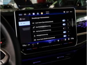 Volkswagen Passat Variant 1,5 eTSI DSG Business ACC AreaView AHK LED Navi