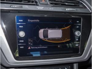 Volkswagen Touran 1.5 TSI Comfortline Navi APP SHZG 1,99 %