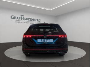Volkswagen Passat 2,0 l TDI 4M *R-LINE* AHK*IQ*HuD*Pano*Black* Sofort verfügbar*