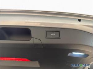 Volkswagen Passat 1.5 TSI eHybrid Elegance NAVI KAM WINTER+