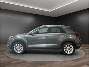 Volkswagen T-Roc Style 1.5 TSI*NAV*IQ DRIVE*CAM*ACC*DSG*LED