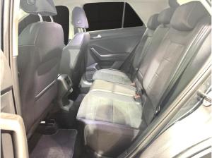 Volkswagen T-Roc Style 1.5 TSI*NAV*IQ DRIVE*CAM*ACC*DSG*LED