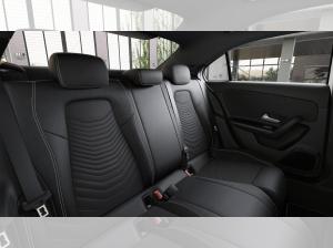 Mercedes-Benz A 200 Limousine+Panodach+AHK+Totwinkel+DISTRONIC+CarPlay+ Winter-Paket
