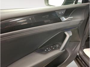 Volkswagen Tiguan 1.5 eTSI Life ACC AHK RFK 18 Totwinkel A