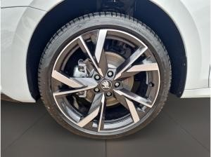 Skoda Octavia Combi 2.0 TDI Sportline Matrix ACC SpurH