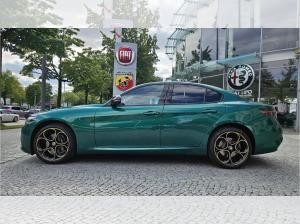 Alfa Romeo Giulia 2.0 Turbo 16V 206kW AT8-Q4 Intensa *Sofort Verfügbar*