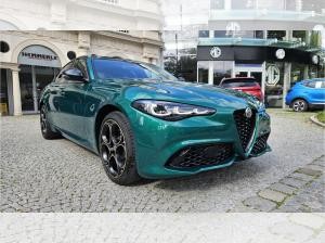 Alfa Romeo Giulia 2.0 Turbo 16V 206kW AT8-Q4 Intensa *Sofort Verfügbar*