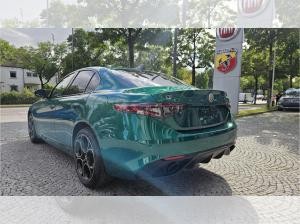 Alfa Romeo Giulia 2.0 Turbo 16V 206kW AT8-Q4 Intensa *Sofort Verfügbar*