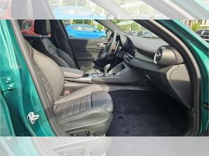 Alfa Romeo Giulia 2.0 Turbo 16V 206kW AT8-Q4 Intensa *Sofort Verfügbar*