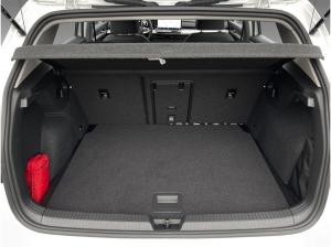 Volkswagen Golf VIII 1.5 TSI Life Navi LED Head-up ACC