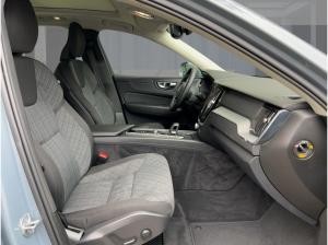 Volvo XC60 T6 Plug-In Panorama Allrad Luftfahrwerk