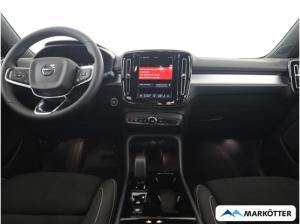 Volvo XC40 Plus Black Edition B3/360° Kamera/Frontscheibenheizung