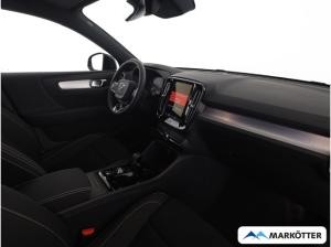Volvo XC40 Plus Black Edition B3/360° Kamera/Frontscheibenheizung