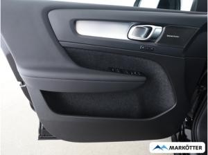 Volvo XC40 Plus Black Edition B3/360° Kamera/Frontscheibenheizung