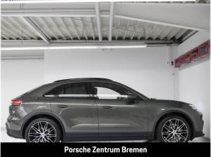 Porsche Macan 4S Sportpaket Luftfederung  AHK-el. klappb. El. Panodach