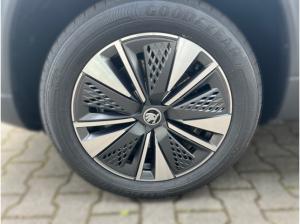 Skoda Karoq TOUR 2.0 TDI DSG*NAVI*PANO*RFK*AHK