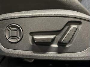 Audi A6 Avant e-hybrid quattro S tronic Matrix