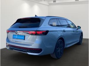 Volkswagen Passat Variant 1.5 TSI R-Line DSG - Matrix-LED HUD AHK Pano SHZ App-Connect Area View DAB+ Navi LM