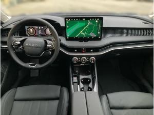 Skoda Superb Combi SELECTION 2.0TDI PANO.AHK.LICHT+SICHT.WINTER.FAMILIE